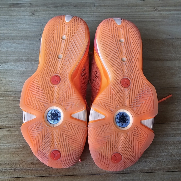 Nike Air Jordan 38 Low WNBA orange Shoes Size 8.5 Women - Picture 9 of 9